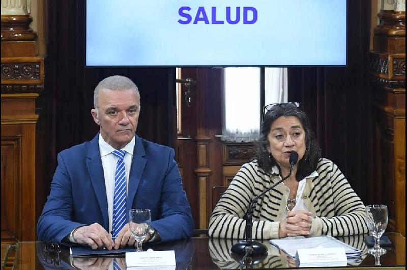 Senado- Comisioacuten de Salud puso en circulacioacuten la firma de dictaacutemenes vinculados a la prevencioacuten de la obesidad