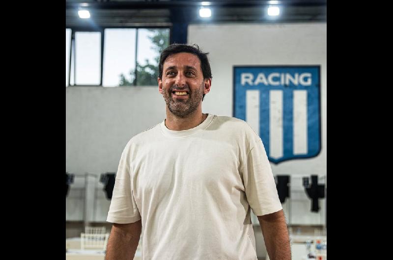 ldquoNo importa quiero venir igualrdquo- la confesioacuten de Milito sobre el insoacutelito contrato de Marcos Rojo en Racing