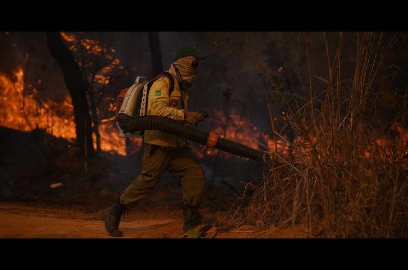 Incendios en Europa duplican el promedio y se preveacute un riesgo extremo para septiembre
