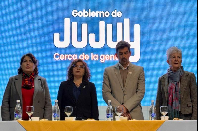 Serrano acompantildeoacute la jornada de apertura del Congreso sobre Inclusioacuten Educativa