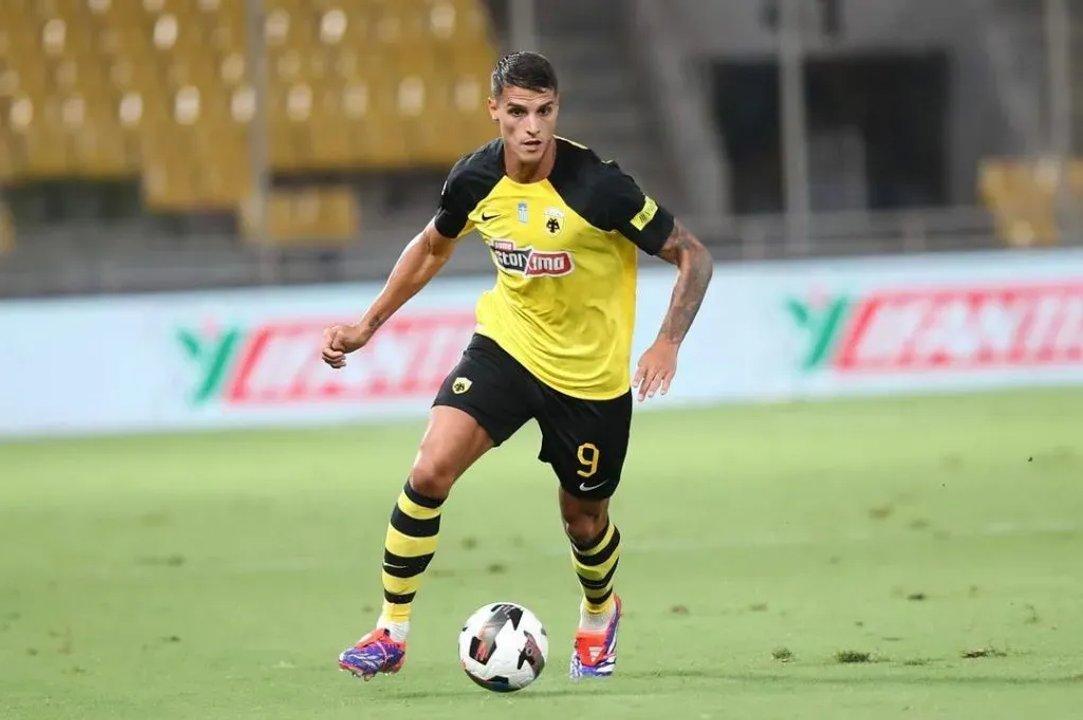 Lamela se retiroacute del fuacutetbol a los 33 antildeos y se sumaraacute al cuerpo teacutecnico de Almeyda en el Sevilla