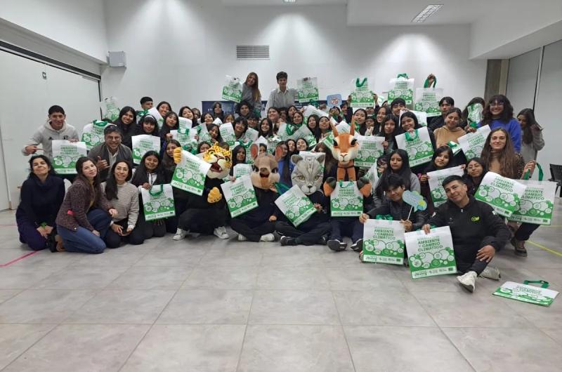 FNESostenible- el estudiantado jujentildeo comprometido con el cuidado del planeta