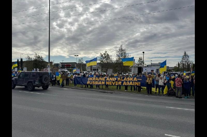 Alaska- manifestaciones de partidarios de Ucrania