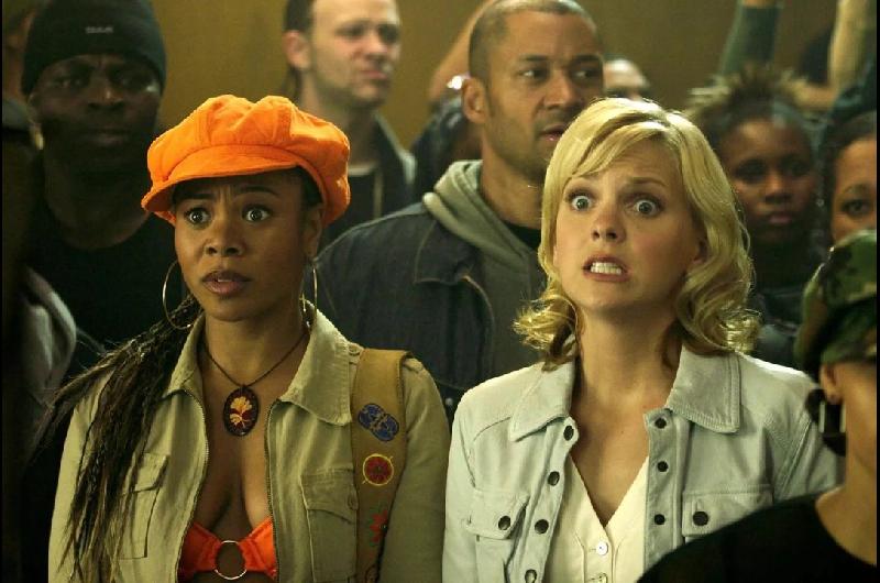 Estaacuten de vuelta- Regina Hall y Anna Faris regresan a Scary Movie 6 