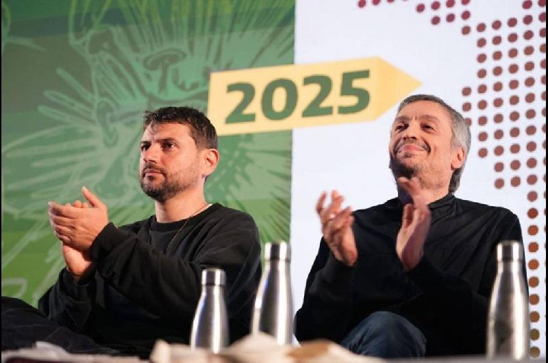 El PJ acomoda casilleros rumbo al cierre de listas pero sigue la danza de nombres en territorio bonaerense  