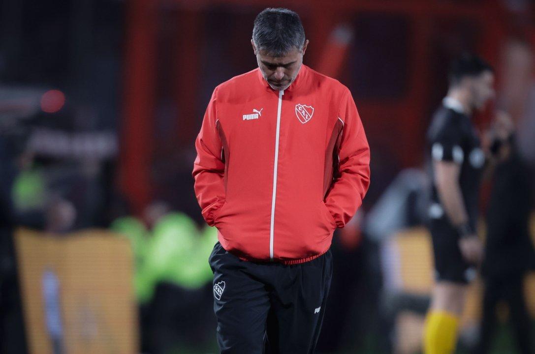 Julio Vaccari explotoacute tras la derrota de Independiente ante Veacutelez- ldquoEl mieacutercoles hay que ganar como seardquo