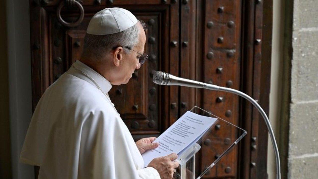 El papa Leoacuten XIV instoacute a priorizar la paz tras la cumbre entre Trump y Putin