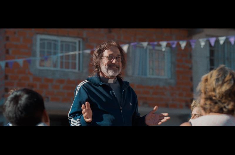 Homo Argentum la peliacutecula de Guillermo Francella llegaraacute a Disney- cuaacutendo se podraacute ver en streaming