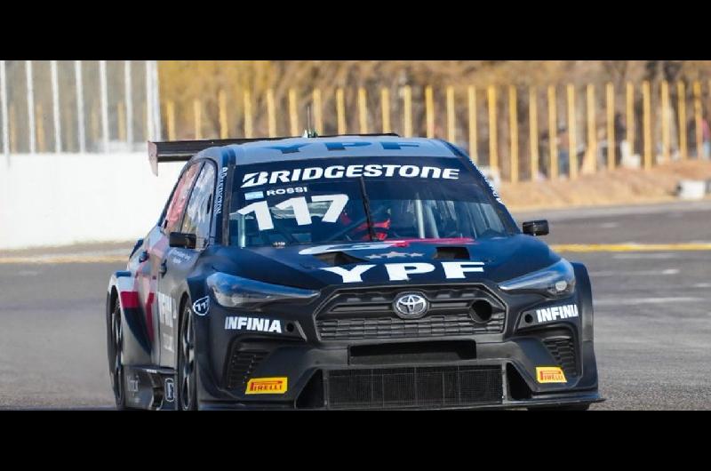 TC2000- Matiacuteas Rossi dominoacute la carrera y se quedoacute con la final en General Roca