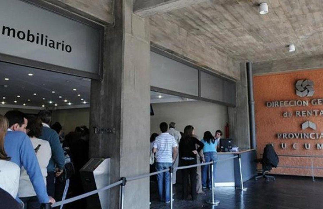 Este gobernador dispuso la proacuterroga en pagos de Rentas para evitar embargos