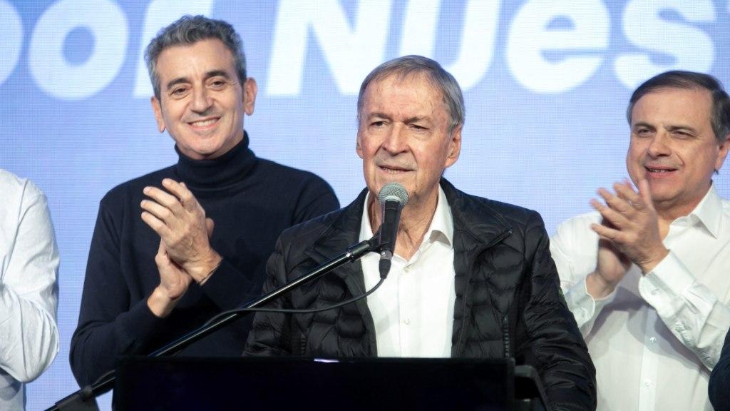 Con Schiaretti y Randazzo Provincias Unidas busca abrirse paso por la ldquoancha avenidardquo del medio