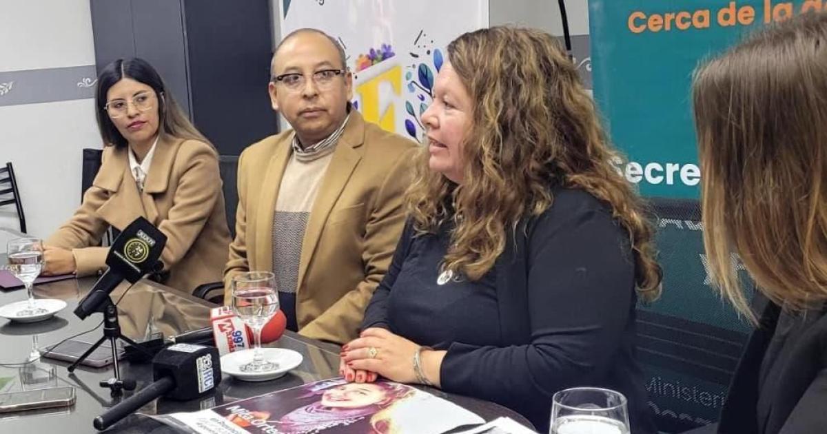 Referente  en la lucha contra el grooming y la violencia digital visita la provincia