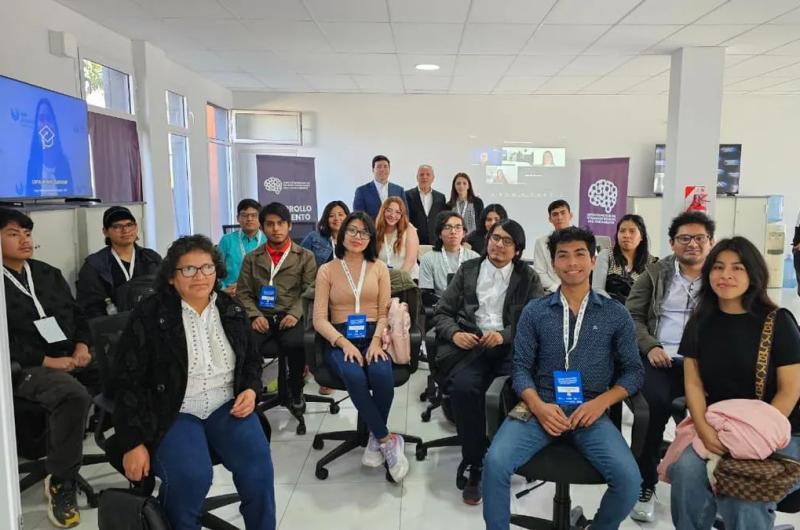 Realizaron encuentro de becarios de Jala University en Argentina