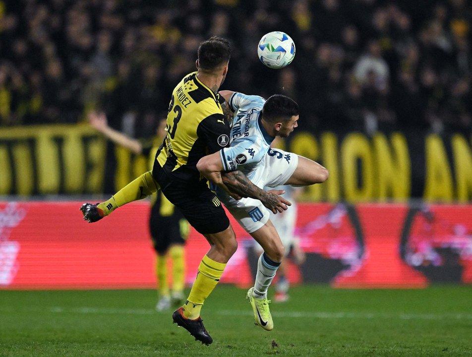 Racing recibe a Pentildearol obligado a ganar para lograr el pase a cuartos de final de la Copa Libertadores