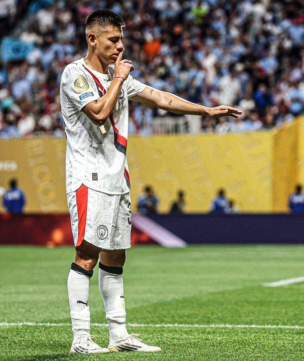 El Diablito Echeverri se va del Manchester City- jugaraacute a preacutestamo en el Bayer Leverkusen