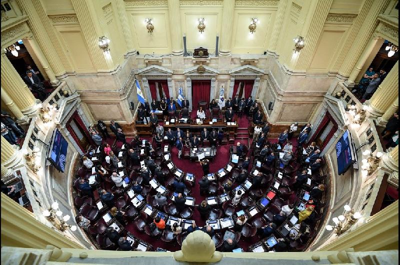 El Senado debate proyecto de financiamiento universitario 