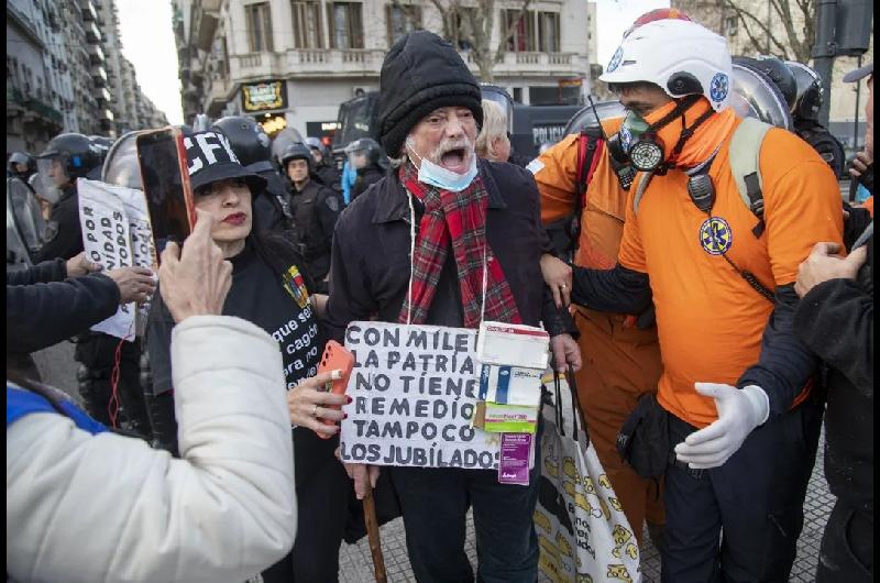 La oposicioacuten consigue los dos tercios para habilitar el debate sobre el proyecto de jubilaciones