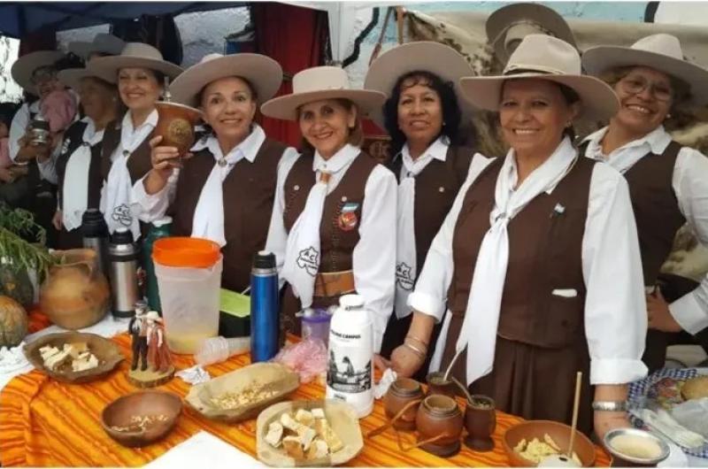 Encuentro Provincial de Mujeres Gauchas en el Cabildo