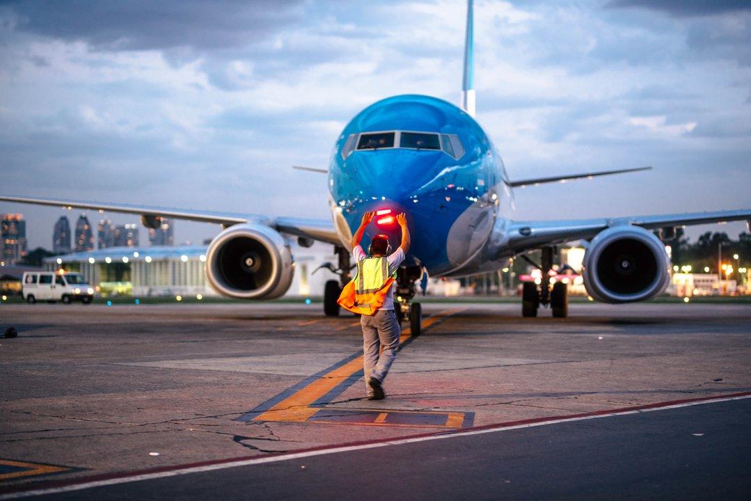 Proyectan superaacutevit superior a  35000 millones para Aeroliacuteneas Argentinas 