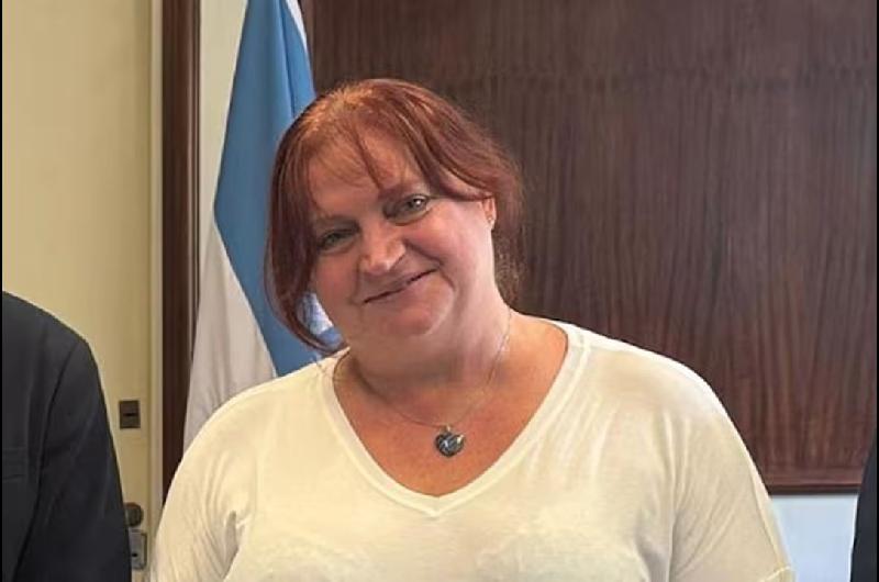 El Gobierno aparta preventivamente del cargo a la directora del Instituto Nacional de Medicamentos