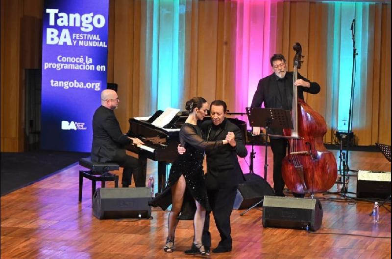 Con una gran apertura comenzoacute el#8232Tango BA Festival y Mundial de Tango 2025
