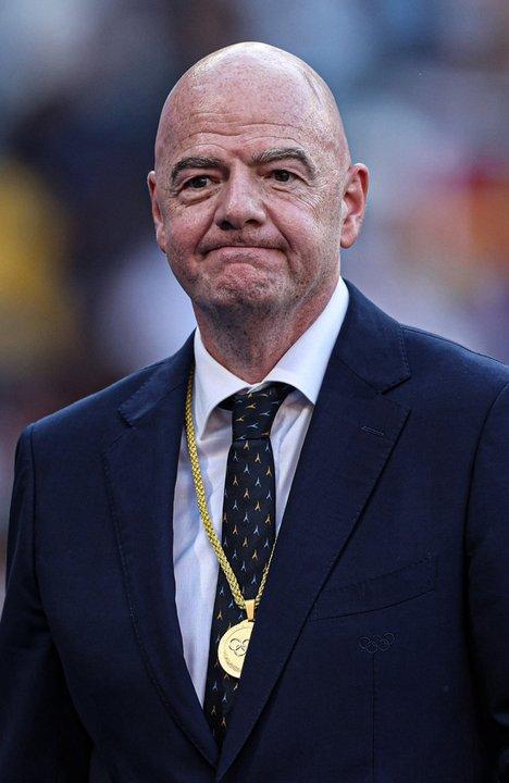 Gianni Infantino repudioacute la violencia en Avellaneda y pidioacute sanciones ejemplares