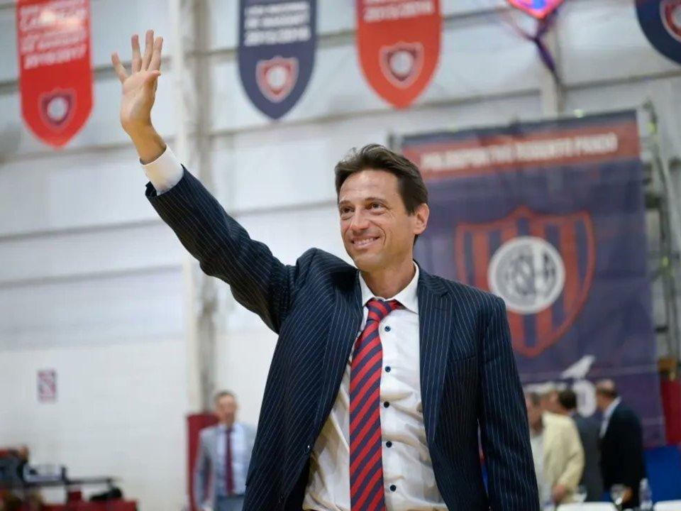 Moretti reaparecioacute en San Lorenzo tras levantar su licencia