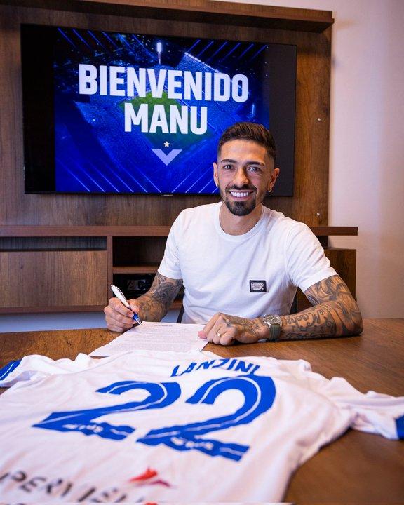 Lanzini fue presentado oficialmente como nuevo refuerzo de Veacutelez