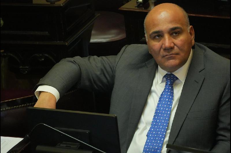 Queacute dice el DNU 351 que fue derogado por el Senado que transformaba el Banco de Datos Geneacuteticos