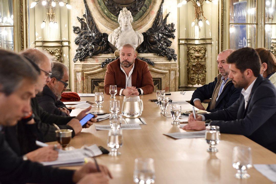 La Justicia le prohiacutebe a Diego Spagnuolo salir del paiacutes