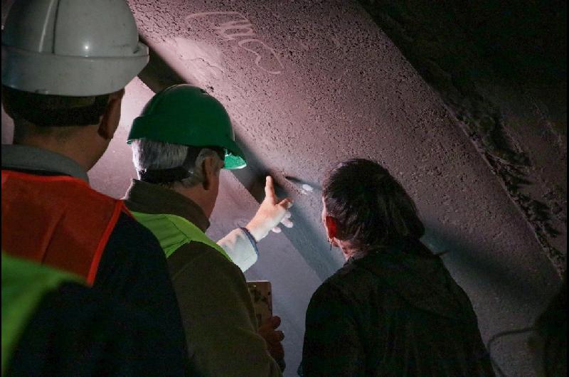 Inyectan material hidroactivo en las juntas del tuacutenel subfluvial