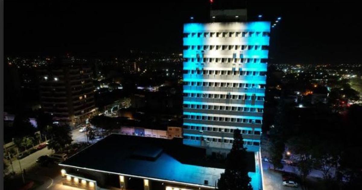 Nueva iluminacioacuten en el Palacio de Tribunales realza su valor arquitectoacutenico