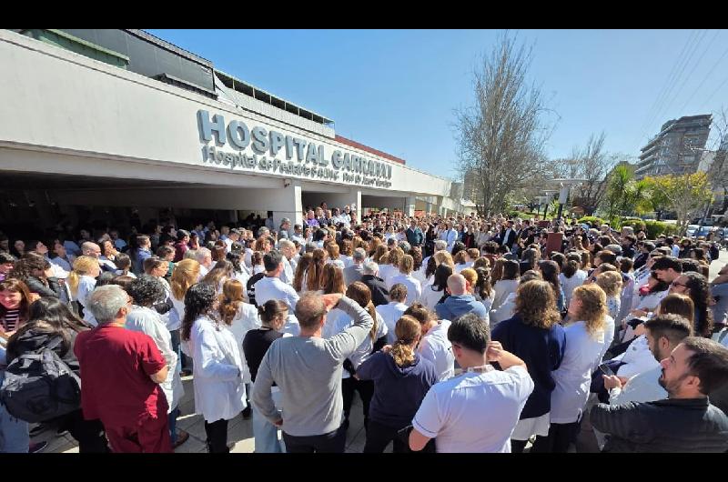 ldquoEl Garrahan no se vetardquo- el hospital pediaacutetrico cumple antildeos 38 antildeos y sus trabajadores lo celebraron