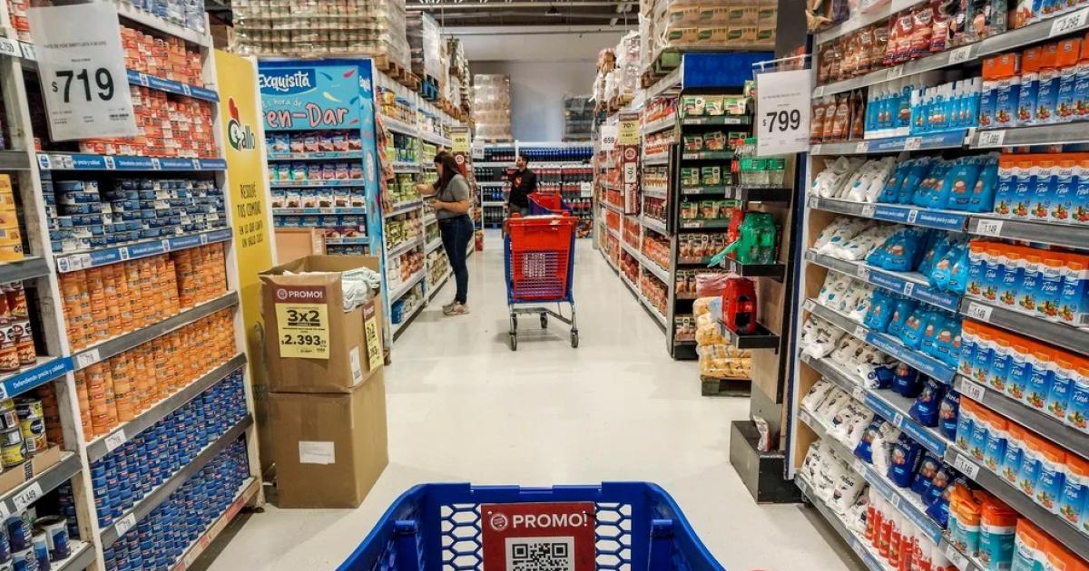 El consumo se recupera y proyectan que cierre el antildeo con una suba del 3-en-porciento- 