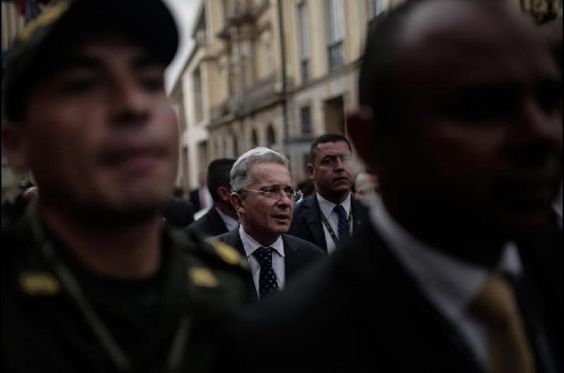 Expresidente colombiano Aacutelvaro Uribe renuncia a la prescripcioacuten de su proceso penal