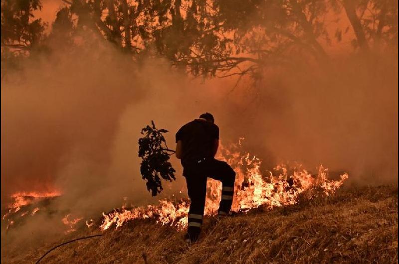 El oeste de Estados Unidos azotado por incendios forestales 