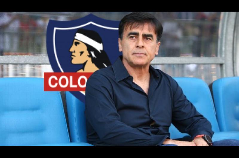 Colo Colo avanza en las gestiones para el regreso de Gustavo Quinteros