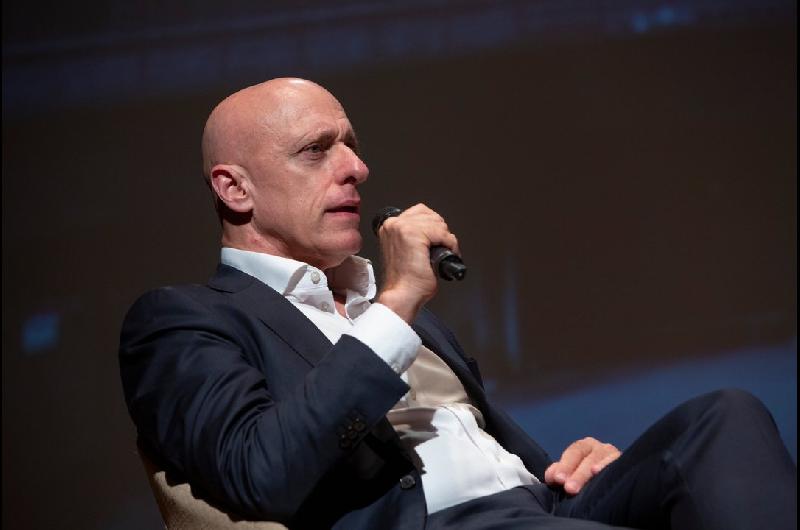 Carlos Pagni- Varios jueces y fiscales tiraron sus celulares al riacuteo este fin de semana