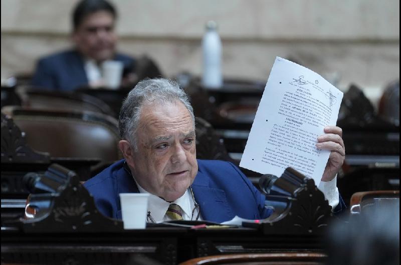 Valdeacutes denuncia- audio de Spagnuolo revela que Sturzenegger ordenoacute revocar pensiones sin revisacioacuten meacutedica