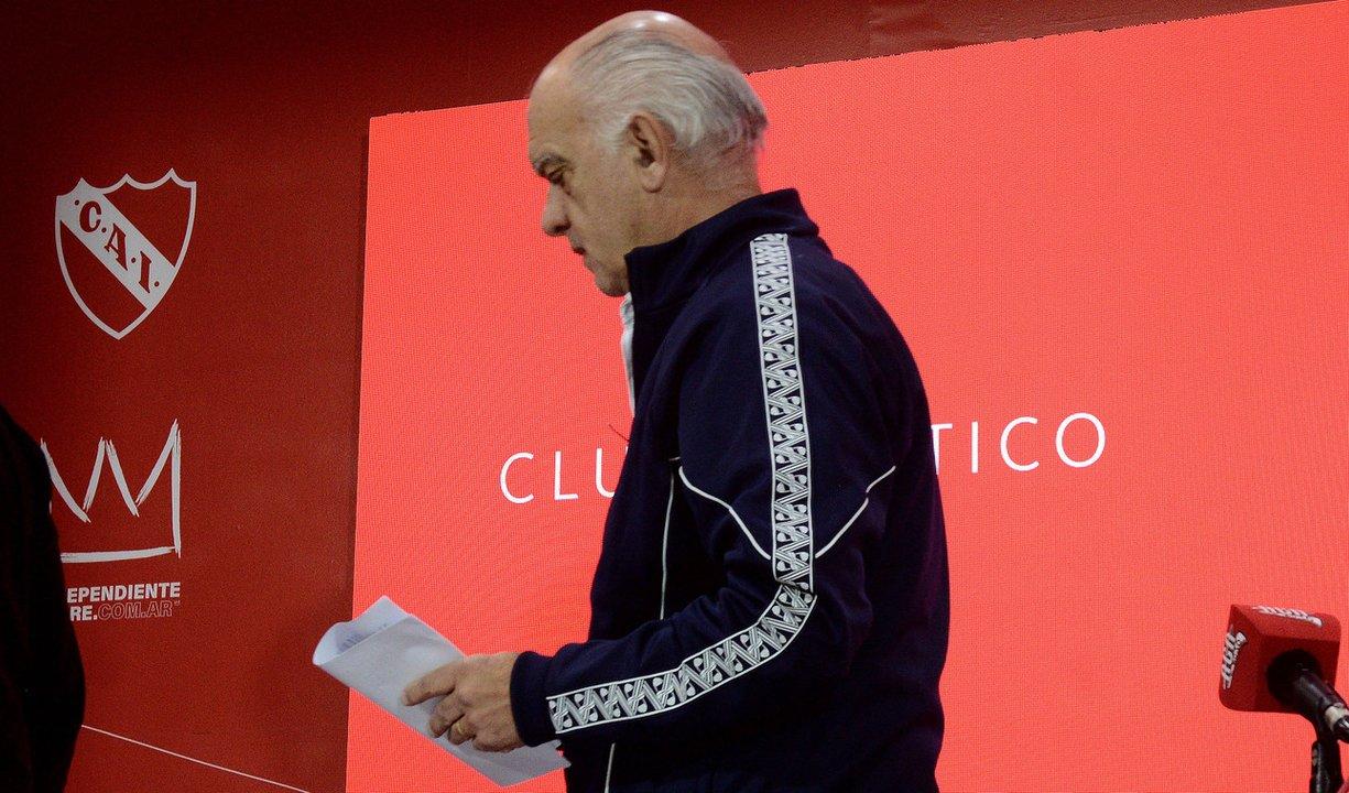 Grindetti se mostroacute con confianza frente al fallo de la Conmebol- ldquopasaraacute Independienterdquo