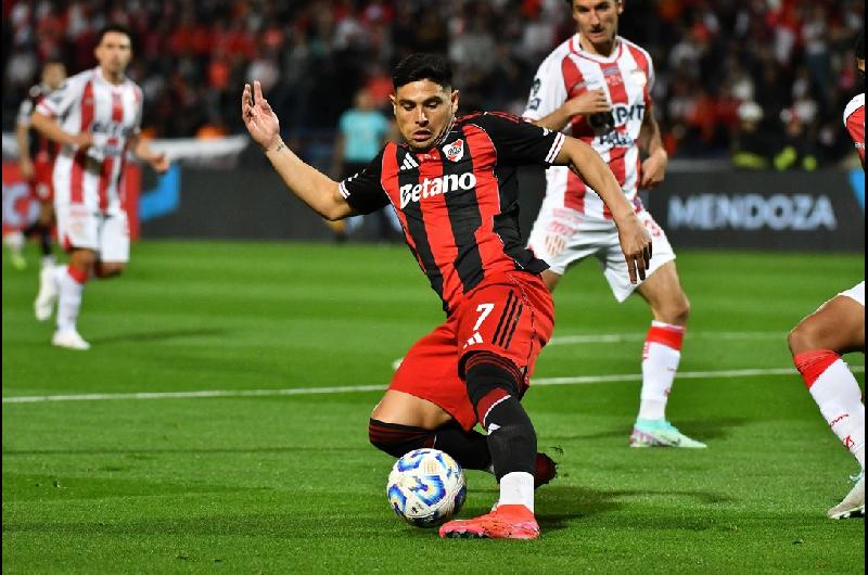 Tras la poleacutemica por Salas River y Racing volveraacuten a enfrentarse en la Copa Argentina
