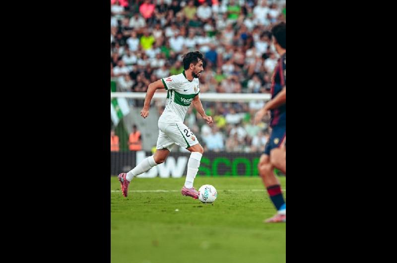 Elche le ganoacute al Levante e ilusiona a sus hinchas en su regreso a LaLiga