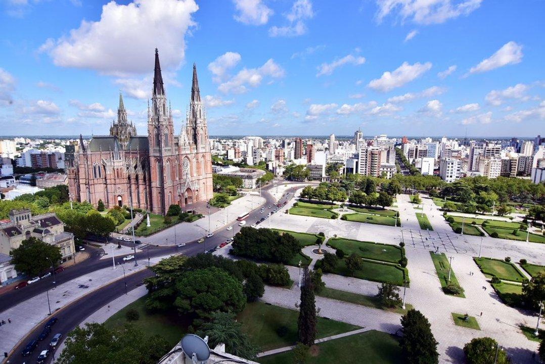 La Plata municipio con mayor solidez financiera y transparencia de la Argentina