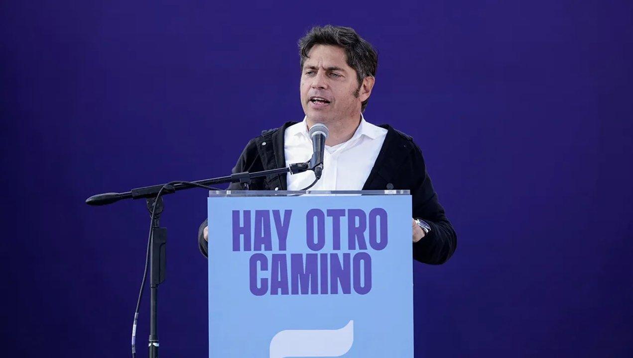 Kicillof calificoacute como un payaso a Milei- No es el duentildeo del circo es una estafa electoral