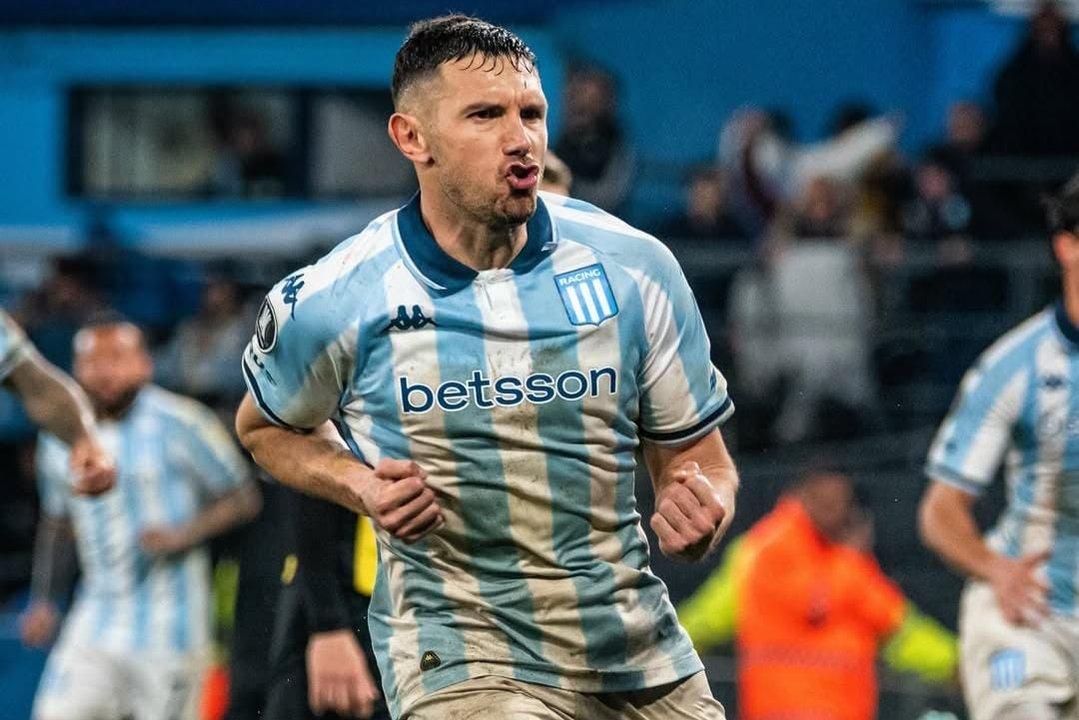 Torneo Clausura- Racing busca aire en Avellaneda ante Unioacuten por el Clausura