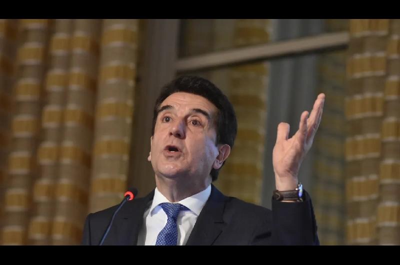 Melconian alertoacute que el doacutelar subiraacute despueacutes de las elecciones- El tipo de cambio actual no es libre