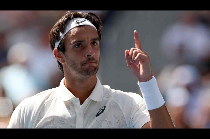 US Open- Musetti se impuso en el duelo de italianos por el abandono de Cobolli