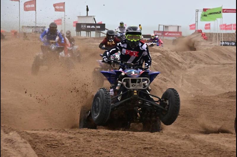 El argentino Martiacuten Gramigna se quedoacute con el triunfo en el Enduro de Invierno que se realizoacute en Mar del Plata