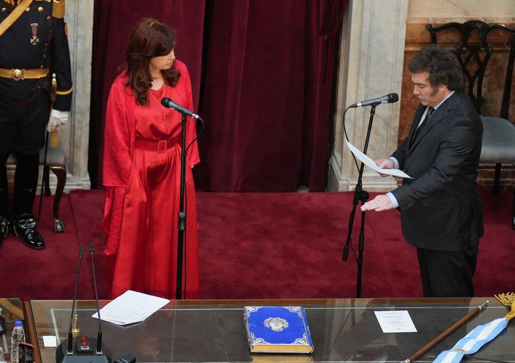 No se entiende para queacute Milei quiso ser presidente- si no cambia seraacute el jefe de una secta como la de CFK
