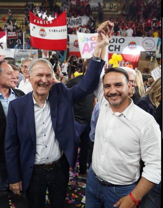 Schiaretti y los gobernadores de Provincias Unidas celebraron la victoria de Valdeacutes en Corrientes